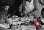 Standbild Afroamerikanische Bauern essen zu Abend United States USA, 1931, aus Sekunde 62 historischem Filmmaterial Videoclip 65675071226
