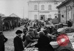 Immagine di Luogo di mercato La Russia, 1918, secondo 5 filmato di repertorio 65675071231