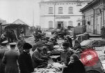 Immagine di Luogo di mercato La Russia, 1918, secondo 26 filmato di repertorio 65675071231
