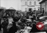 Immagine di Luogo di mercato La Russia, 1918, secondo 32 filmato di repertorio 65675071231