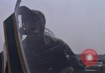 Immagine di Contrassegnare 84 bombe Laser-Guided Della Thailandia, 1969, secondo 25 filmato di repertorio 65675071235