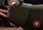 Immagine di Contrassegnare 84 bombe Laser-Guided Della Thailandia, 1969, secondo 45 filmato di repertorio 65675071236