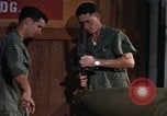 Immagine di Contrassegnare 84 bombe Laser-Guided Della Thailandia, 1969, secondo 60 filmato di repertorio 65675071236
