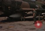Immagine di Contrassegnare 84 bombe Laser-Guided Della Thailandia, 1969, secondo 10 filmato di repertorio 65675071237