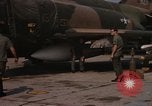 Immagine di Contrassegnare 84 bombe Laser-Guided Della Thailandia, 1969, secondo 11 filmato di repertorio 65675071237