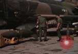 Immagine di Contrassegnare 84 bombe Laser-Guided Della Thailandia, 1969, secondo 16 filmato di repertorio 65675071237