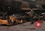 Immagine di Contrassegnare 84 bombe Laser-Guided Della Thailandia, 1969, secondo 21 filmato di repertorio 65675071237