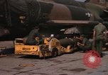 Immagine di Contrassegnare 84 bombe Laser-Guided Della Thailandia, 1969, secondo 27 filmato di repertorio 65675071237
