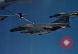 Immagine di Contrassegnare 84 bombe Laser-Guided Della Thailandia, 1969, secondo 25 filmato di repertorio 65675071239