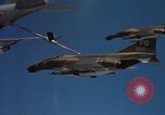 Immagine di Contrassegnare 84 bombe Laser-Guided Della Thailandia, 1969, secondo 34 filmato di repertorio 65675071239