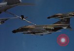 Immagine di Contrassegnare 84 bombe Laser-Guided Della Thailandia, 1969, secondo 35 filmato di repertorio 65675071239