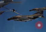 Immagine di Contrassegnare 84 bombe Laser-Guided Della Thailandia, 1969, secondo 38 filmato di repertorio 65675071239