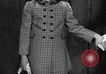 Immagine di Sfilata di moda New York United States USA, 1944, secondo 40 filmato di repertorio 65675071248