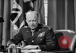 Standbild Dwight D Eisenhower Vereinigtes Königreich, 1944, aus Sekunde 12 historischem Filmmaterial Videoclip 65675071260