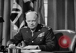 Standbild Dwight D Eisenhower Vereinigtes Königreich, 1944, aus Sekunde 25 historischem Filmmaterial Videoclip 65675071260