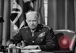 Standbild Dwight D Eisenhower Vereinigtes Königreich, 1944, aus Sekunde 49 historischem Filmmaterial Videoclip 65675071260