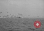 Immagine di Giapponese attacco aria Oceano Pacifico, 1945, secondo 10 filmato di repertorio 65675071264
