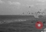 Immagine di Giapponese attacco aria Oceano Pacifico, 1945, secondo 50 filmato di repertorio 65675071264