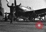 Standbild japanische Air Attack Pazifik, 1945, aus Sekunde 6 historischem Filmmaterial Videoclip 65675071267