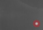 Standbild japanische Air Attack Pazifik, 1945, aus Sekunde 9 historischem Filmmaterial Videoclip 65675071267