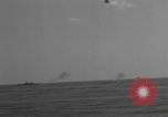 Standbild japanische Air Attack Pazifik, 1945, aus Sekunde 38 historischem Filmmaterial Videoclip 65675071267