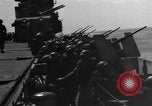 Standbild japanische Air Attack Pazifik, 1945, aus Sekunde 61 historischem Filmmaterial Videoclip 65675071267