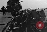 Standbild japanische Air Attack Pazifik, 1945, aus Sekunde 62 historischem Filmmaterial Videoclip 65675071267