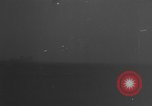 Standbild japanische Air Attack Pazifik, 1945, aus Sekunde 10 historischem Filmmaterial Videoclip 65675071268