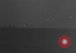Standbild japanische Air Attack Pazifik, 1945, aus Sekunde 12 historischem Filmmaterial Videoclip 65675071268