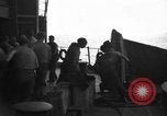 Standbild japanische Air Attack Pazifik, 1945, aus Sekunde 42 historischem Filmmaterial Videoclip 65675071268