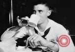 Standbild Bühne stars United States USA, 1942, aus Sekunde 22 historischem Filmmaterial Videoclip 65675071270