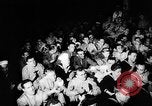 Standbild Bühne stars United States USA, 1942, aus Sekunde 61 historischem Filmmaterial Videoclip 65675071270