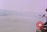 Standbild F6Fs und Douglas SBD Dauntless auf Flight Deck der USS Lexington Pazifik, 1944, aus Sekunde 8 historischem Filmmaterial Videoclip 65675071278