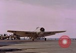 Standbild Flugdeck Operationen Pazifik, 1944, aus Sekunde 11 historischem Filmmaterial Videoclip 65675071280
