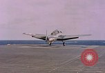 Standbild Flugdeck Operationen Pazifik, 1944, aus Sekunde 29 historischem Filmmaterial Videoclip 65675071280