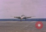 Standbild Flugdeck Operationen Pazifik, 1944, aus Sekunde 30 historischem Filmmaterial Videoclip 65675071280