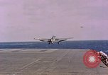Standbild Flugdeck Operationen Pazifik, 1944, aus Sekunde 33 historischem Filmmaterial Videoclip 65675071280