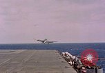 Standbild Flugdeck Operationen Pazifik, 1944, aus Sekunde 48 historischem Filmmaterial Videoclip 65675071280