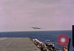 Standbild Flugdeck Operationen Pazifik, 1944, aus Sekunde 50 historischem Filmmaterial Videoclip 65675071280