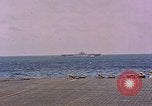 Standbild Flugdeck Operationen Pazifik, 1944, aus Sekunde 61 historischem Filmmaterial Videoclip 65675071280