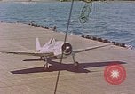 Standbild US Navy Squadron VF-16 an Bord der USS Lexington (CV-16) Pazifik, 1944, aus Sekunde 1 historischem Filmmaterial Videoclip 65675071281