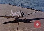 Standbild US Navy Squadron VF-16 an Bord der USS Lexington (CV-16) Pazifik, 1944, aus Sekunde 8 historischem Filmmaterial Videoclip 65675071281