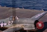Standbild US Navy Squadron VF-16 an Bord der USS Lexington (CV-16) Pazifik, 1944, aus Sekunde 11 historischem Filmmaterial Videoclip 65675071281