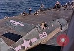 Standbild US Navy Squadron VF-16 an Bord der USS Lexington (CV-16) Pazifik, 1944, aus Sekunde 25 historischem Filmmaterial Videoclip 65675071281