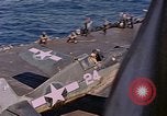 Standbild US Navy Squadron VF-16 an Bord der USS Lexington (CV-16) Pazifik, 1944, aus Sekunde 33 historischem Filmmaterial Videoclip 65675071281