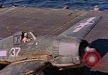 Standbild US Navy Squadron VF-16 an Bord der USS Lexington (CV-16) Pazifik, 1944, aus Sekunde 36 historischem Filmmaterial Videoclip 65675071281