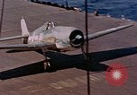 Standbild US Navy Squadron VF-16 an Bord der USS Lexington (CV-16) Pazifik, 1944, aus Sekunde 53 historischem Filmmaterial Videoclip 65675071281