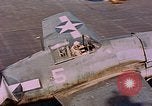 Standbild US Navy Squadron VF-16 an Bord der USS Lexington (CV-16) Pazifik, 1944, aus Sekunde 59 historischem Filmmaterial Videoclip 65675071281