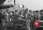 Standbild amerikanischen Kriegsgefangenen Mukden Mandschurei, 1945, aus Sekunde 3 historischem Filmmaterial Videoclip 65675071285
