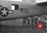 Standbild amerikanischen Kriegsgefangenen Mukden Mandschurei, 1945, aus Sekunde 29 historischem Filmmaterial Videoclip 65675071285